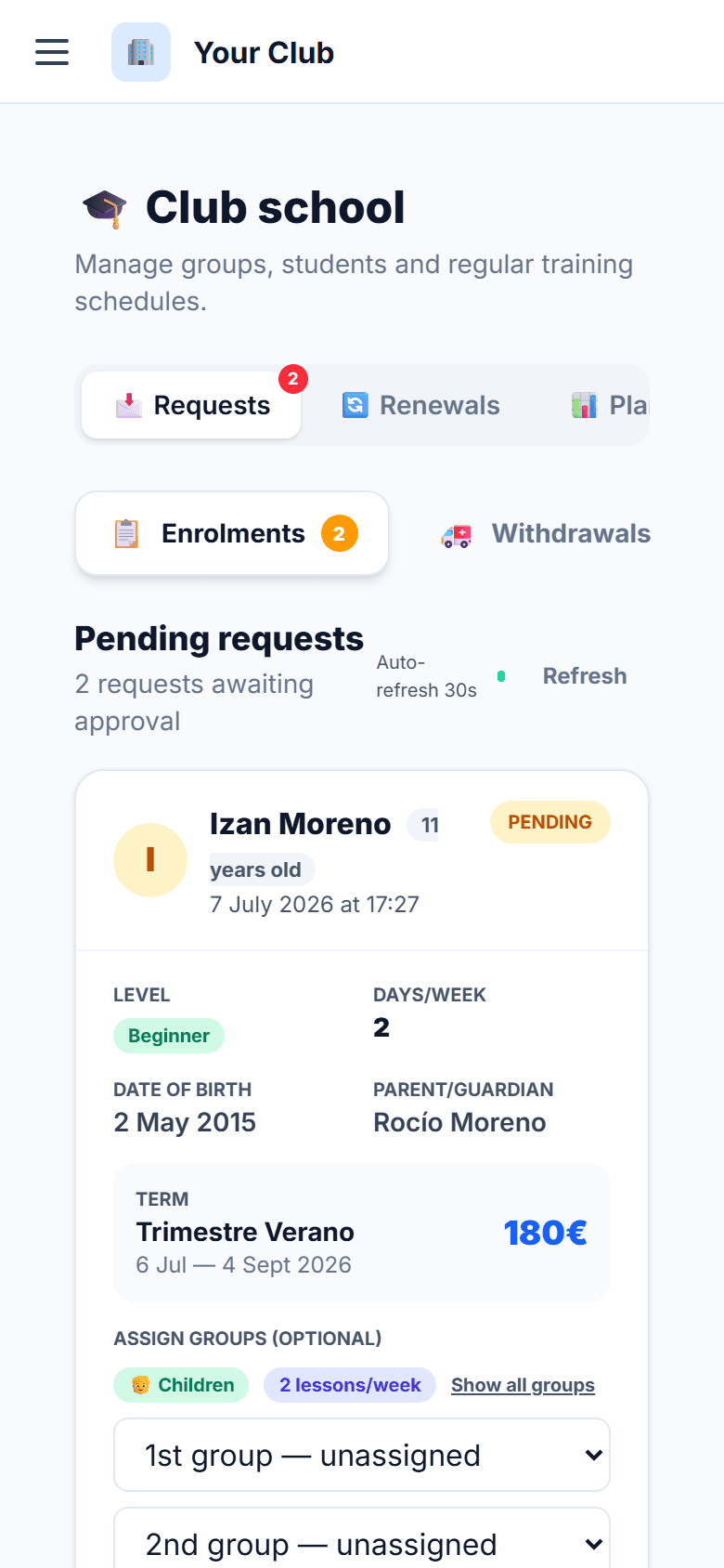 Pending sign-up request with level, days per week, guardian and term