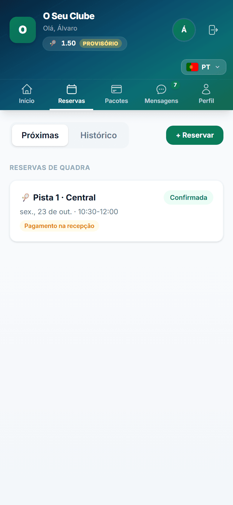 Reserva de campo confirmada no telemóvel do jogador