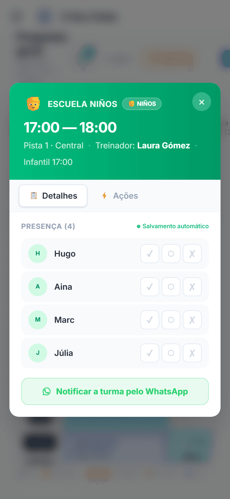 Presenças do grupo a partir do telemóvel do treinador, com gravação automática